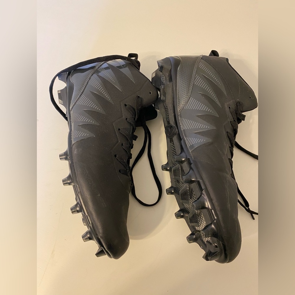 Rawlings football cleats